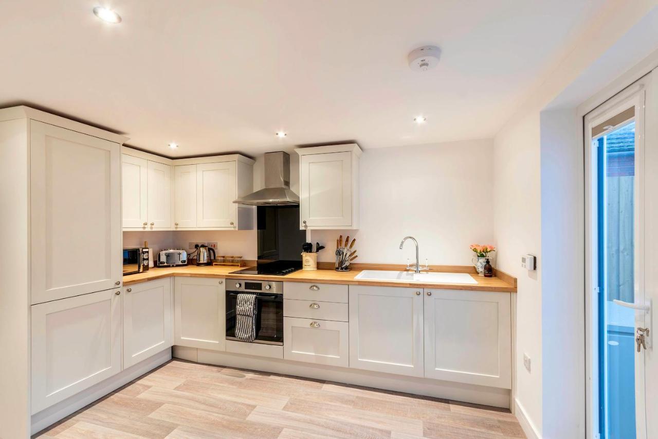Newly Renovated Rural Cottage In North Scarle Lincoln Exterior foto